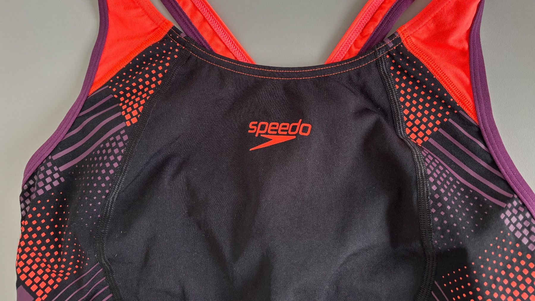 Speedo Costumi da bagno & Bikini: Speedo Badeanzug, Gr. 40, fast neu – Usato da Rieden AG venduto da Ricardeuse 2