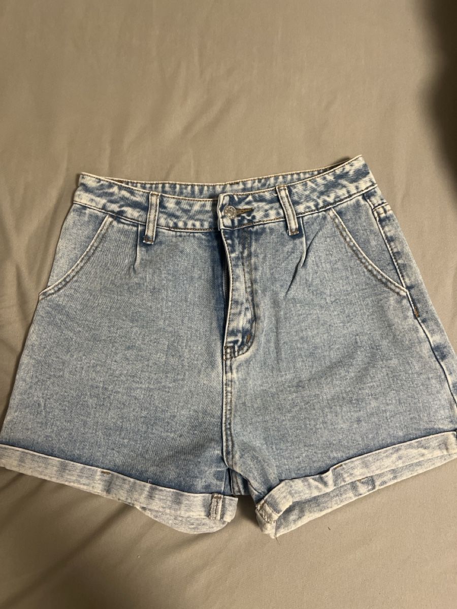 Jeans: Kurze Hose – Neuf (Voir description) à Berg TG par Bosko-02