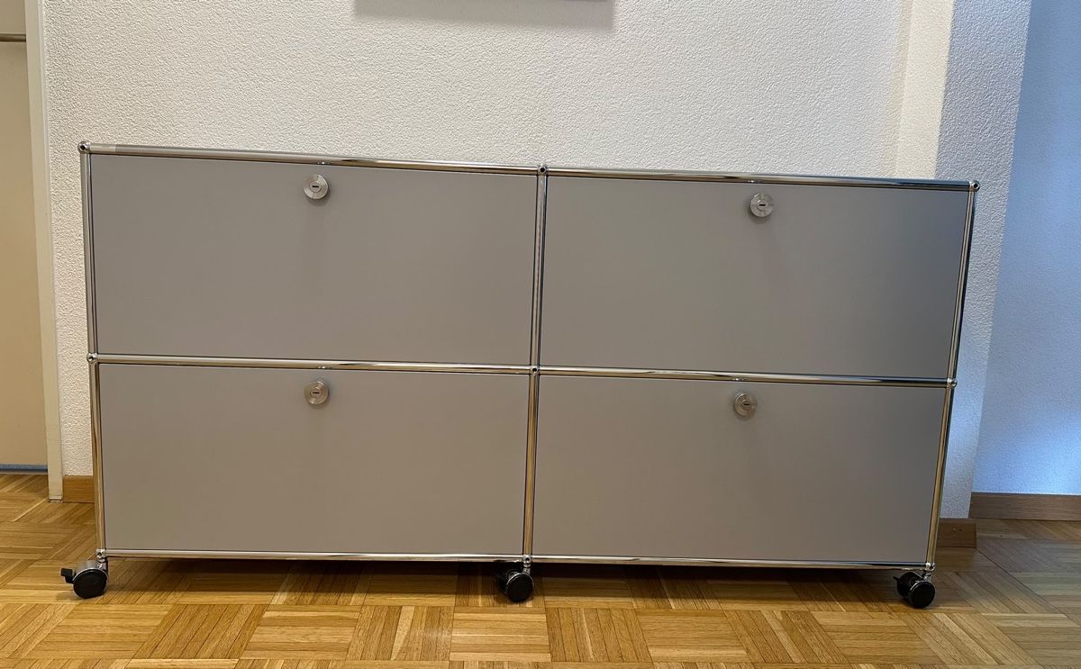USM Cassettiere: USM Haller Lowboard – Nuovo (secondo la descrizione) da Gossau SG venduto da sanjapo 1