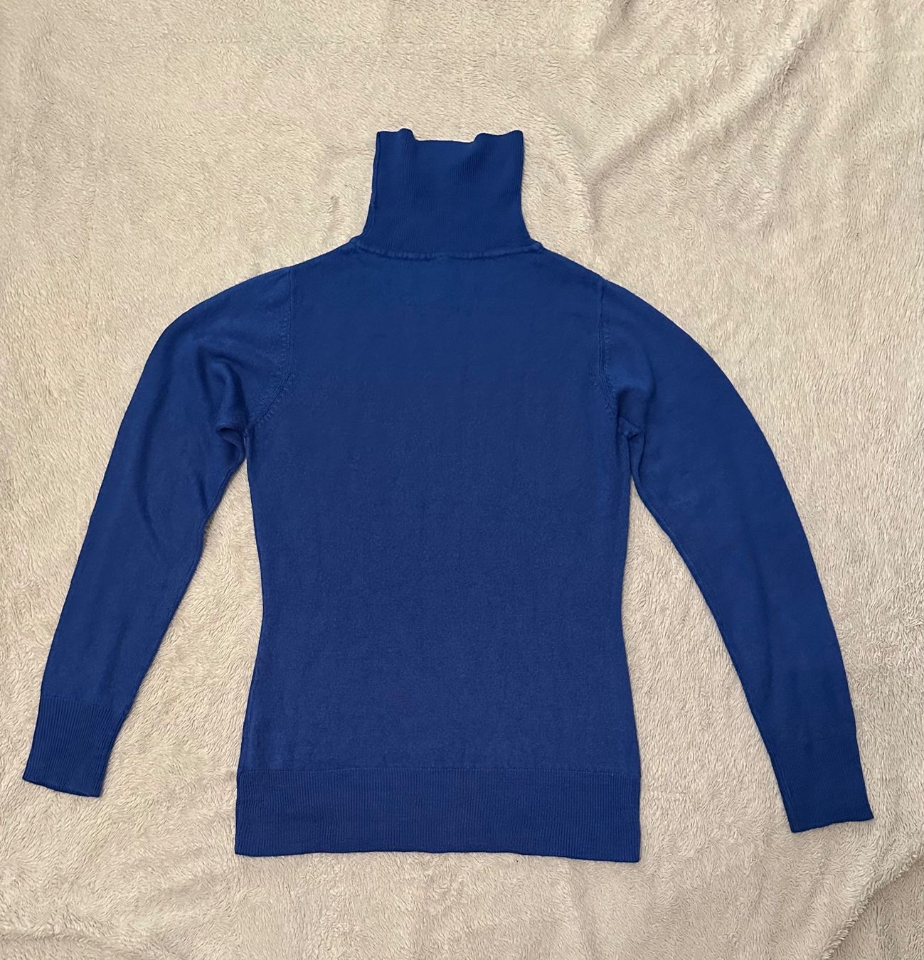 Maglioni & Felpe: Acryl Rollkragen Pullover Gr. M Farbe königsblau – Usato da Emmenbrücke venduto da little.treasures 2