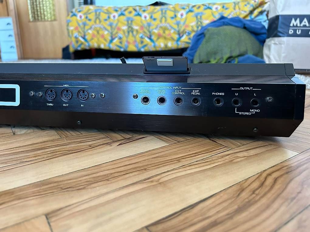 Roland Strumenti musicali: Tastiera Roland D-50 – Usato da Pregassona venduto da rob_7h5r 1