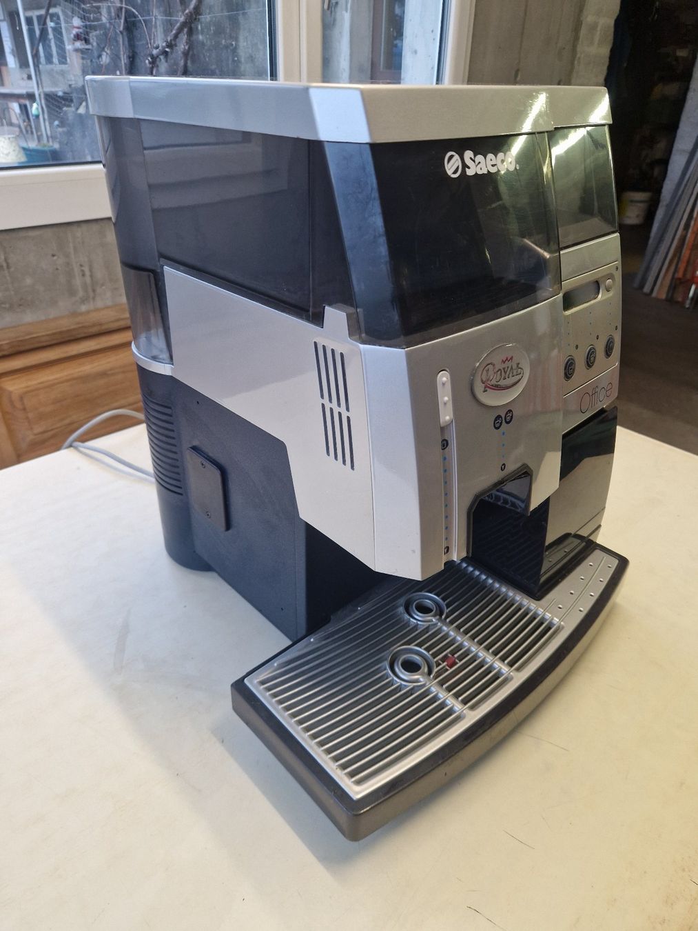 Saeco Macchine per caffè & Macchine per espresso: Kaffeemaschine Saeco Royal Office – Usato da Gampelen venduto da Schmidi887