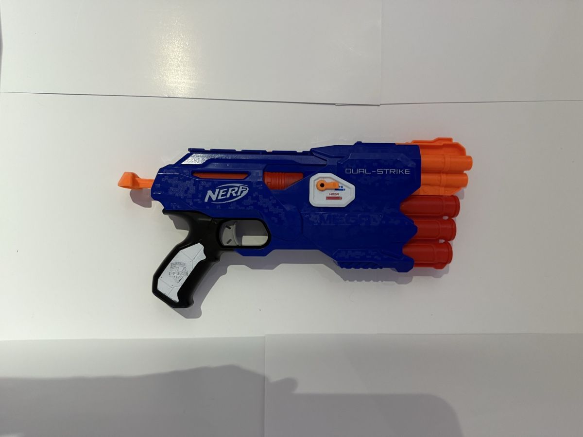 Giocattoli: Nerf Dual-Strike – Usato da Gutenswil venduto da Cresto 2