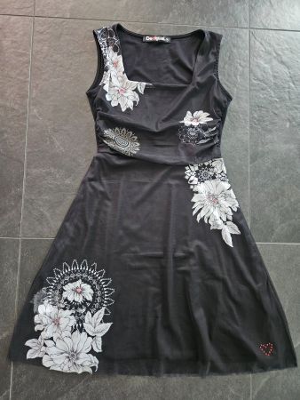 Desigual  Kleid Gr.M 1x getragen