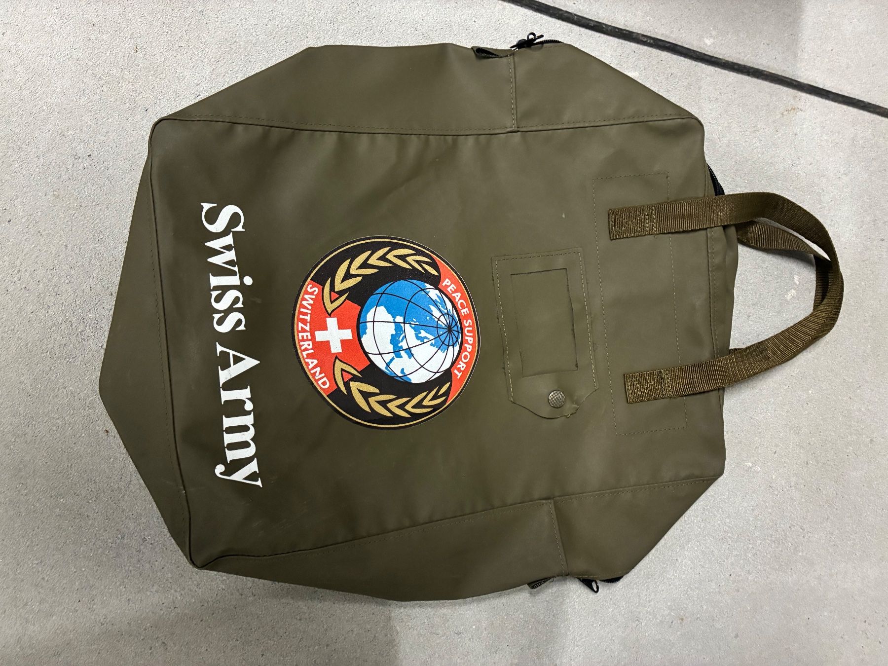 Schweizer Armee Uniformi: Tasche Auslandmission Peace support – Usato da Oberiberg venduto da reimet