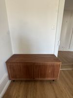 Massives Sideboard aus Echtholz