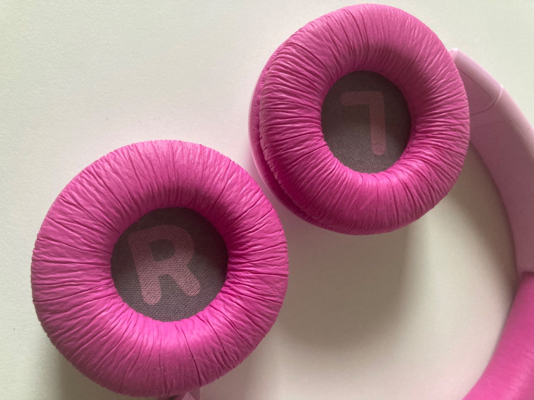 JBL Cuffie: JBL Bluetooth-Kinderkopfhörer Pink JR300BT – Usato da Mägenwil venduto da Mitral32 2