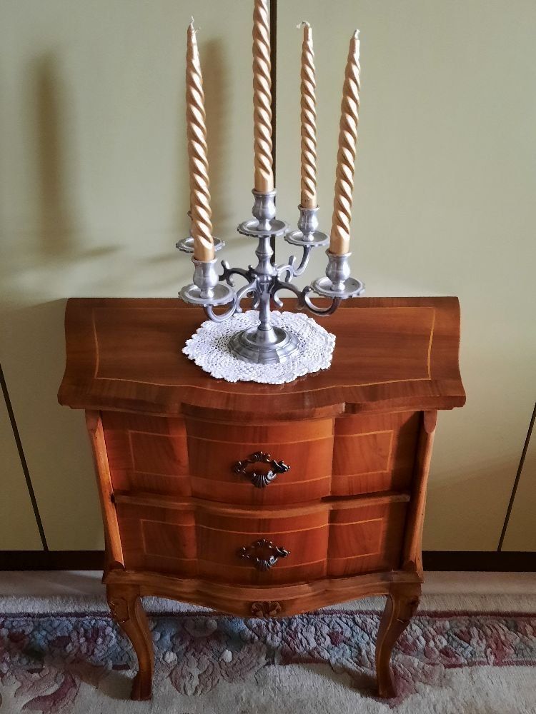 Cassettiere: Möbeli im Louis Philippe Stil mit Intarsien, – Usato da Eschenbach venduto da Alicekunst