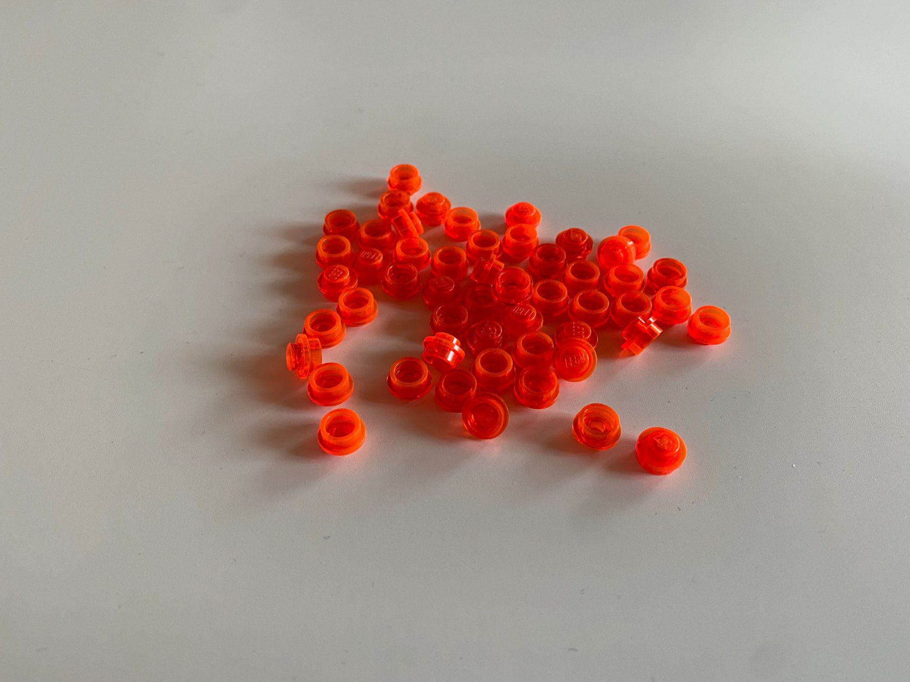 Lego Giocattoli: LEGO - 50 - TRANSPARENTE - NEON - ORANGE - RUNDSTEINE – Usato da Gelterkinden venduto da ajdt4