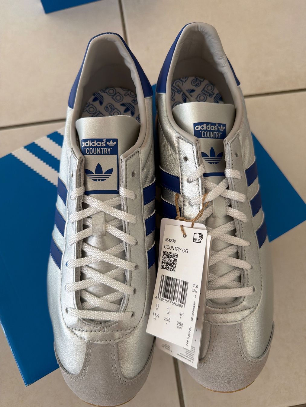Adidas Scarpe da uomo: Adidas Turnschuhe, Gr. 46, NEU – Nuovo e nell'imballaggio originale da Egg b. Zürich venduto da d.t.t