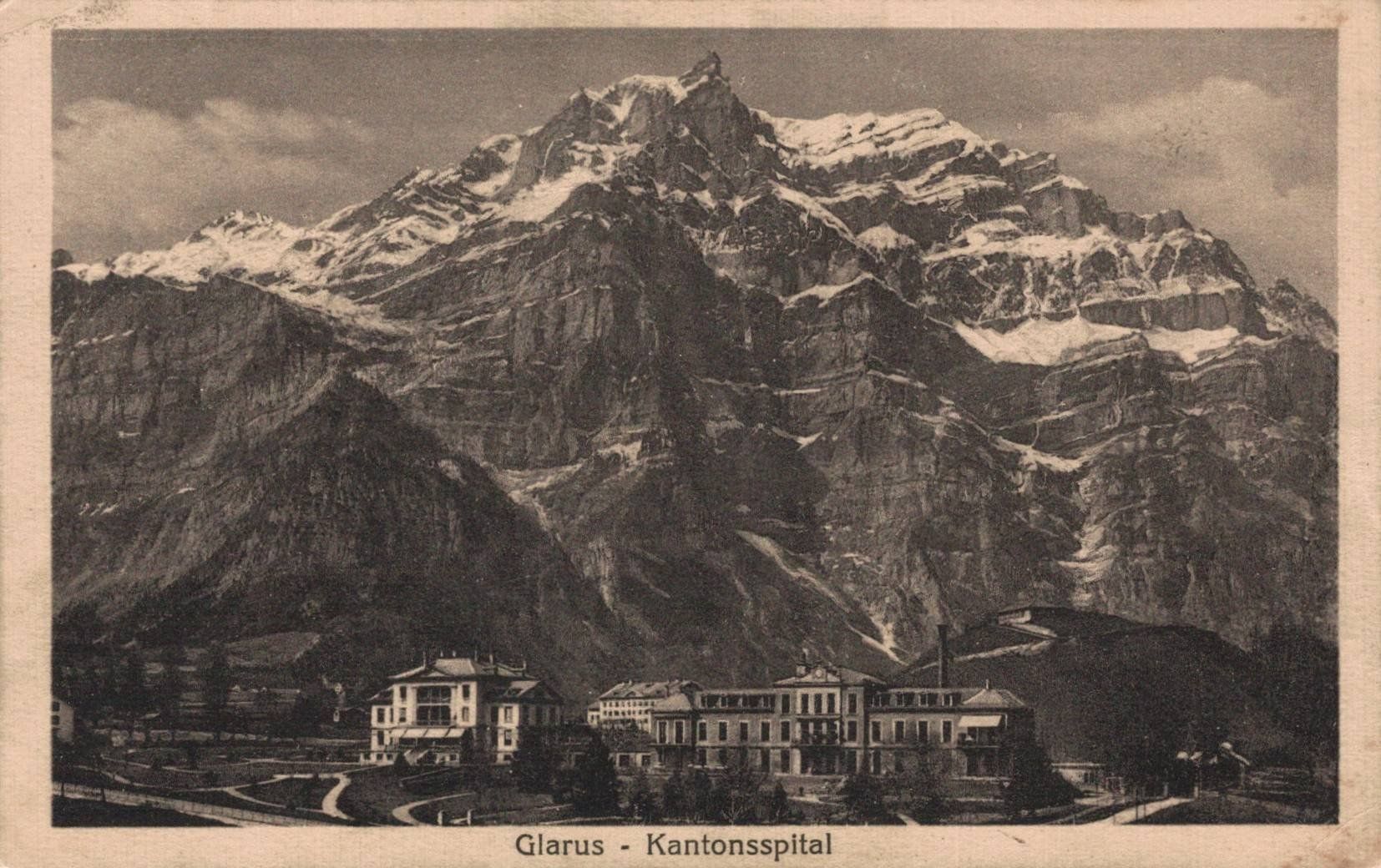 Cartoline postali: Alte Ansichtskarte Glarus Kantonspital, gel. 1923 – Usato da Luzern venduto da Kartenansicht