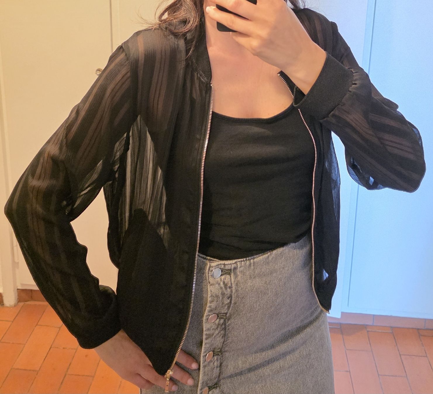 Zara Camicette: Schwarze Zara Bluse, Grösse M – Nuovo (secondo la descrizione) da St Gallen venduto da vir_5kgt 1