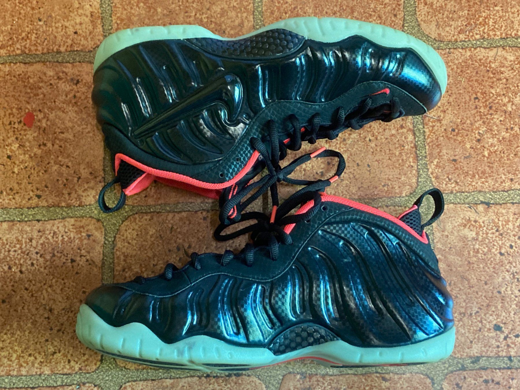 Nike Herrenschuhe: Nike foamposite yeezy size 11.5/45.5 – Gebraucht aus Zürich von le_souk 1