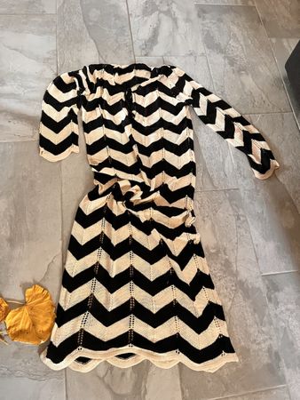 Strandkleid Häkeloptik schwarz weiss Gr. S/M neuwertig