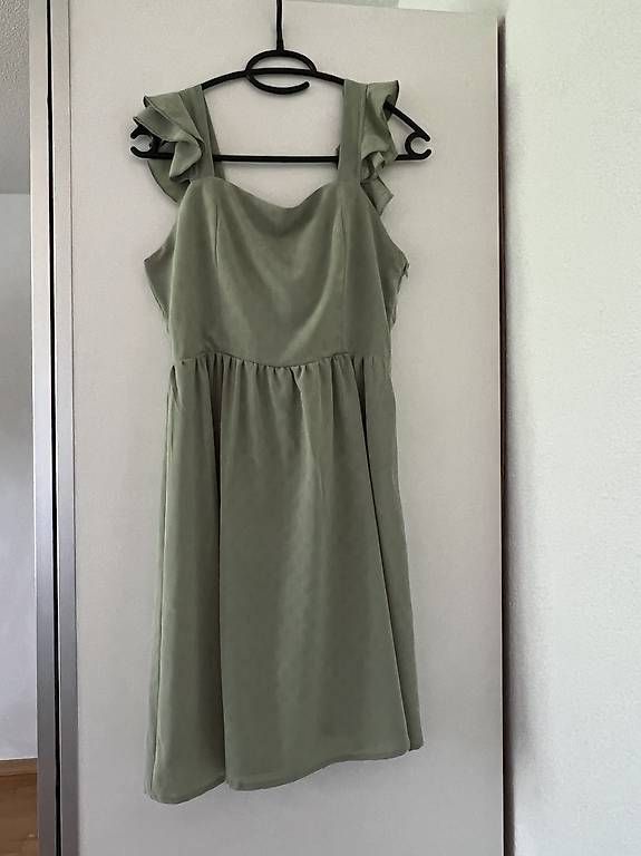 Vestiti: Sommerkleid S festlich oder leger olive grün – Usato da Port venduto da Ca.