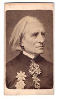 Fotografie Portrait Franz Liszt, Komonis