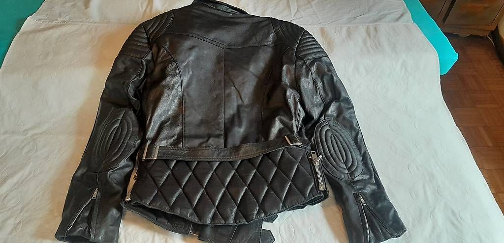 Vestes: Lederjacke1 – D'occasion à Schaffhausen par ces_wyd6