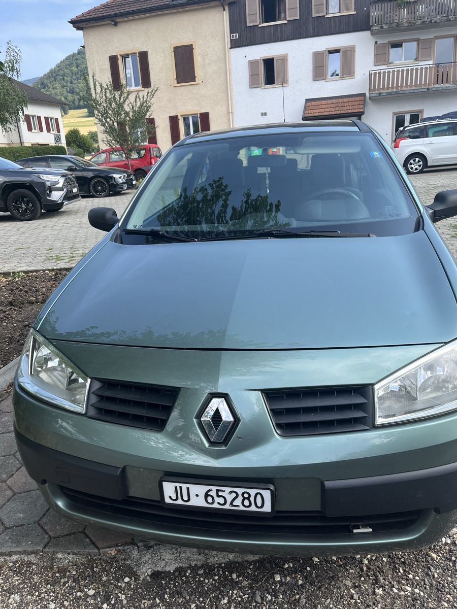Renault Autos: Renault Mégane – Gebraucht aus Corban von dauphinfanny