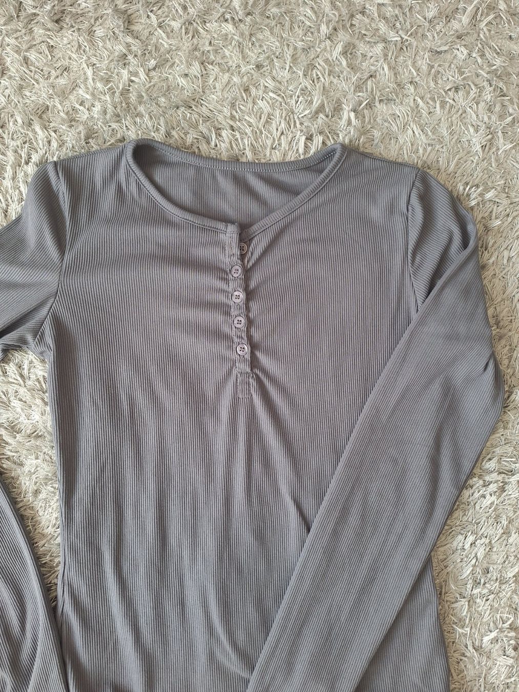 Top: Haut femme taille M – Usato da Lausanne venduto da anta-123 1