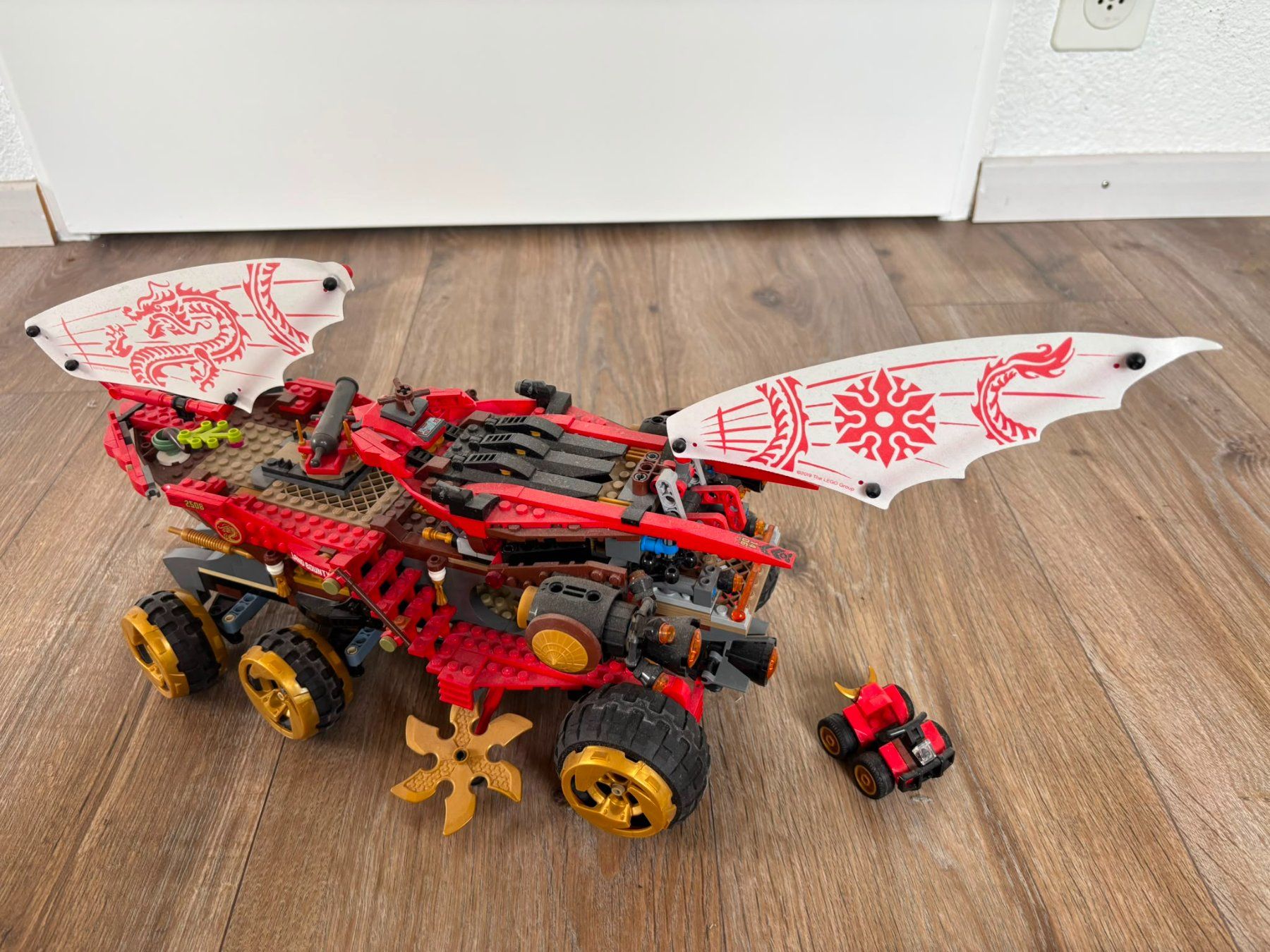 Lego Giocattoli: LEGO Ninjago 70677 : Le Q.G. des ninjas – Usato da Eschert venduto da elleajis