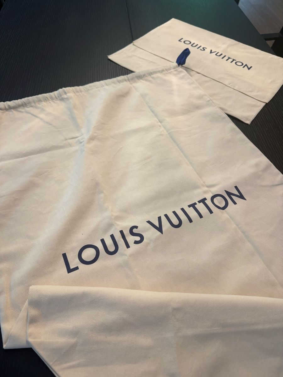 Louis Vuitton Borse da donna: LOUIS VUITTON Monogram Mahina Hina PM Satchel – Nuovo (secondo la descrizione) da Bäch SZ venduto da jfog 3