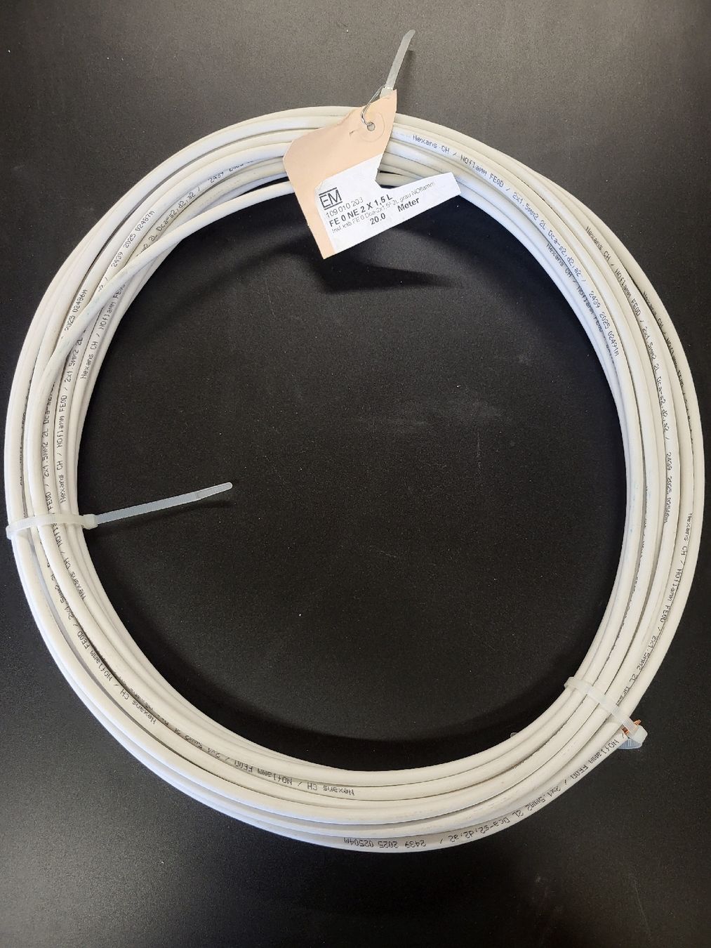 Câbles: 20m Installationskabel 2x1.5mm2, Halogenfrei – Neuf (Voir description) à Alpnach Dorf par str_jdw2