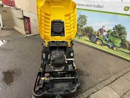 Kärcher Kehrsaugmaschine KM 75/40 P