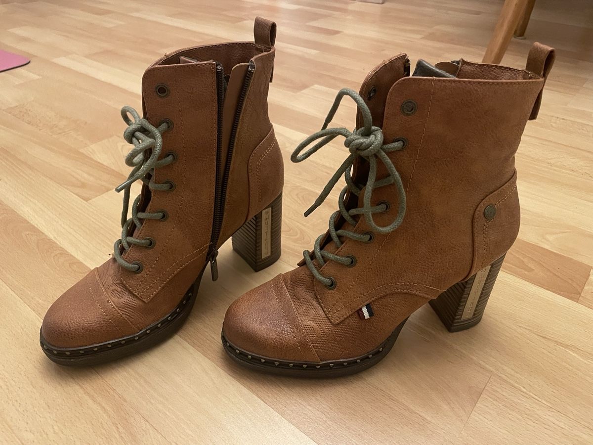 Mustang Scarpe da donna: MUSTANG Stiefelette – Nuovo (secondo la descrizione) da Goldach venduto da pikay 6