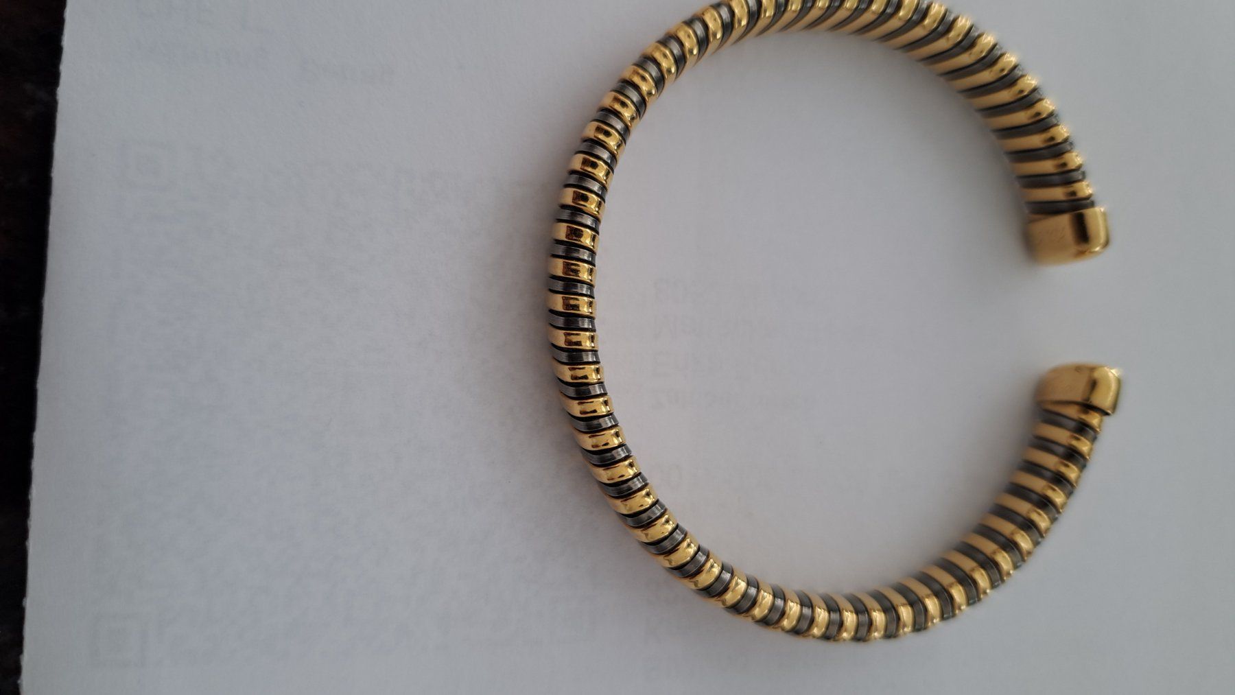 Bracciali & Braccialetti: Schöne Armspange – Usato da Pfäffikon ZH venduto da Valsangiaccomo