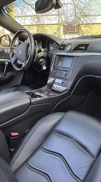 Automobili: MASERATI GranCabrio – Usato da Bühler venduto da Shila10 3