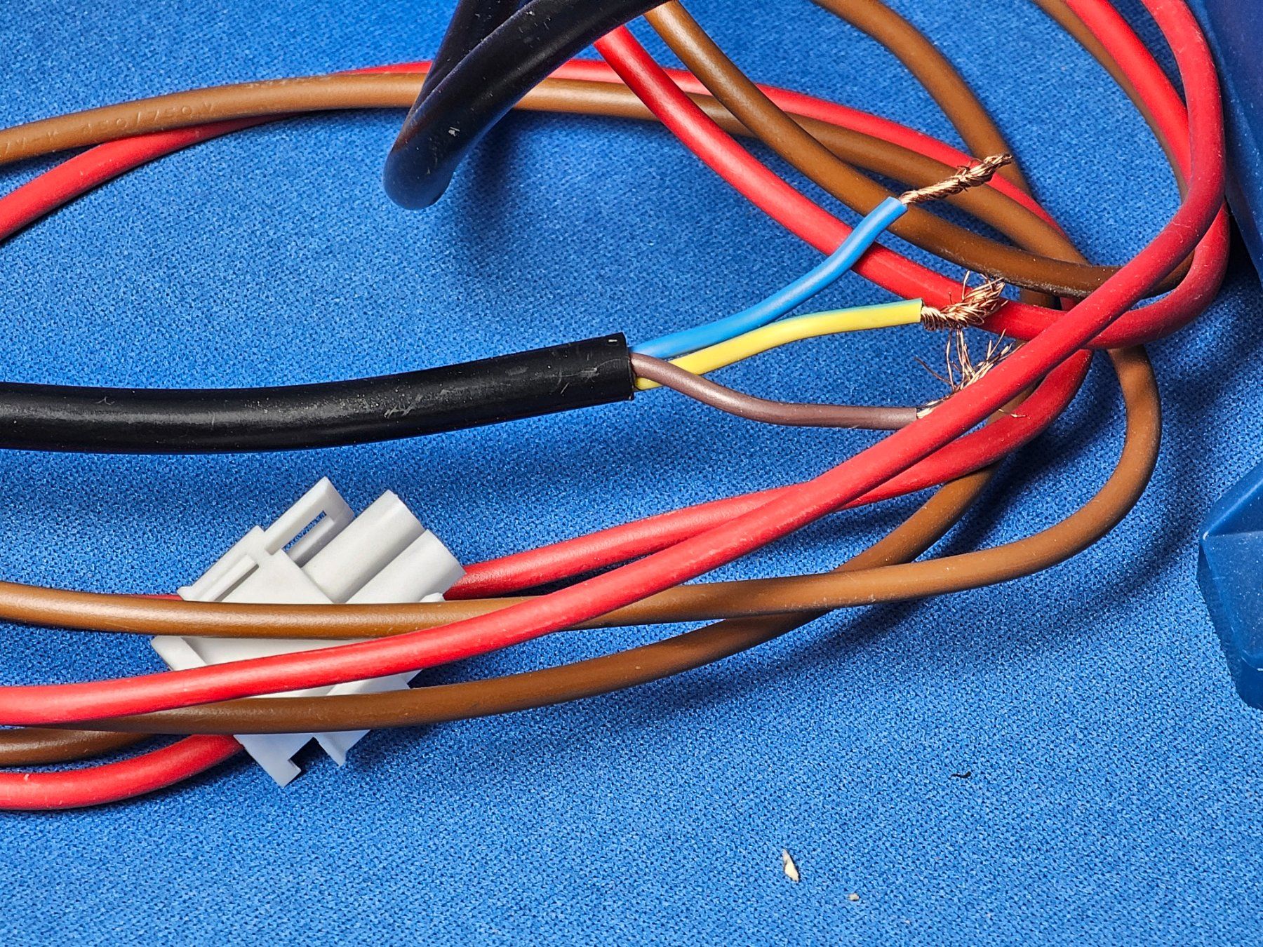 Sonstiges Campingzubehör: Schaudt LAS 1218-2 IUoU, Batterieladegerät – Gebraucht aus Hörhausen von  2