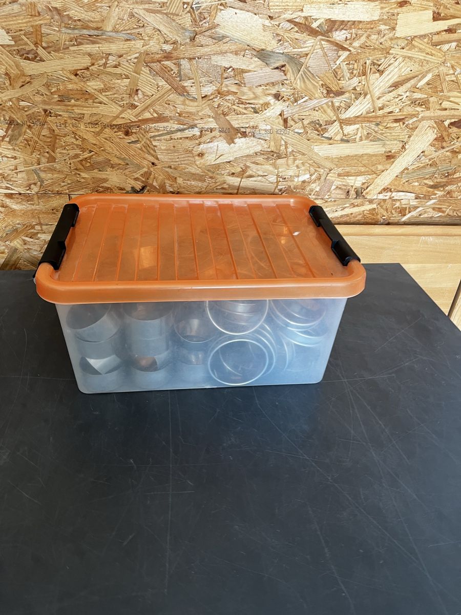 Elettrodomestici da cucina: 2x40 TOP Anrichte Ringe ROBUST  – Usato da Dittingen venduto da Cervolino77 8