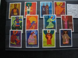 1967/68 ** 421 - 432