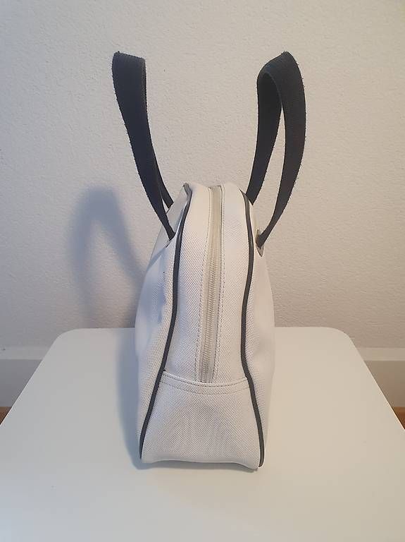 Lacoste Borse: Original Vintage Lacoste Handtasche / weiss – Nuovo (secondo la descrizione) da Bern venduto da PH85BE 1