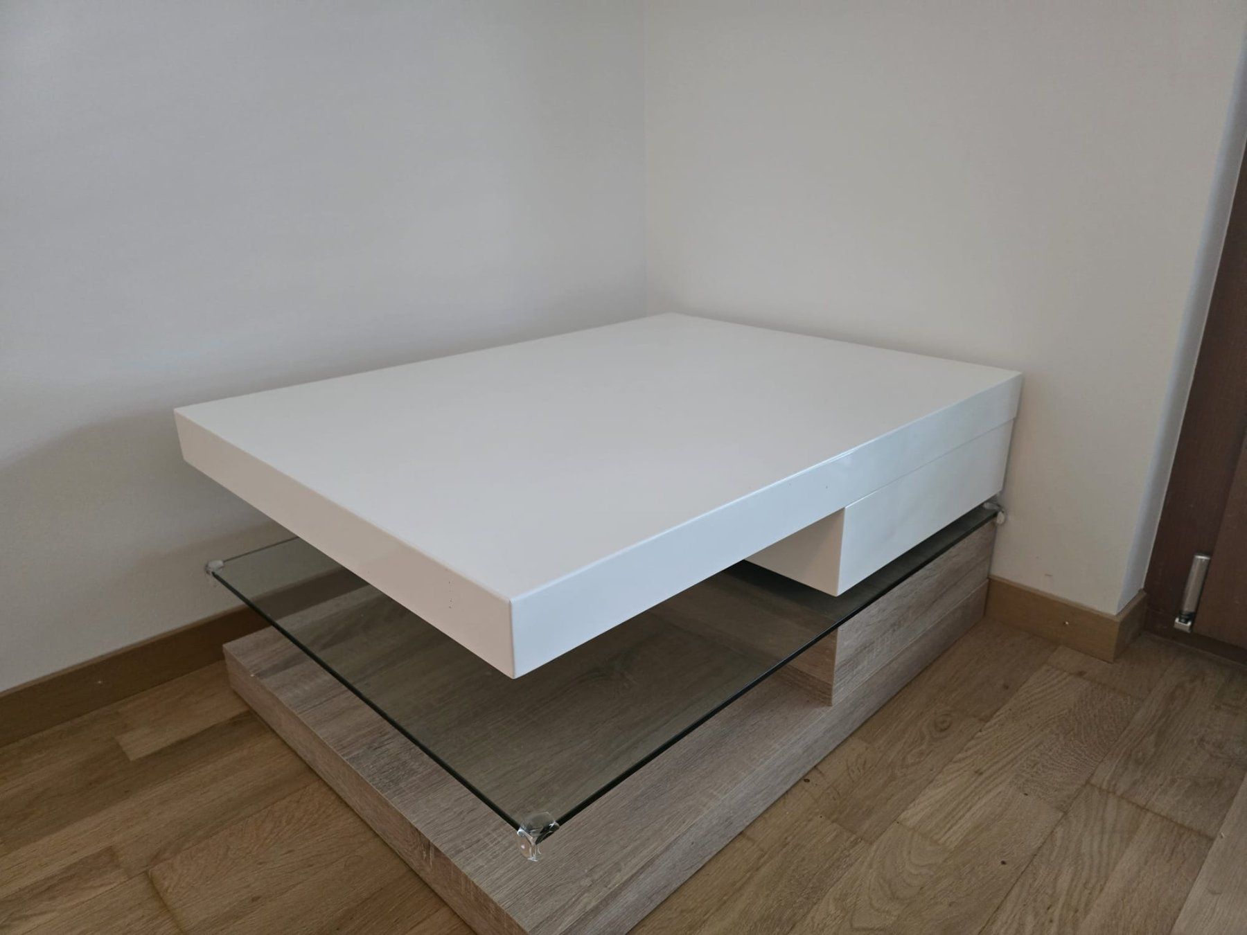 Conforama Tische: Tea table – Gebraucht aus Biel/Bienne von rod_x5wv 3