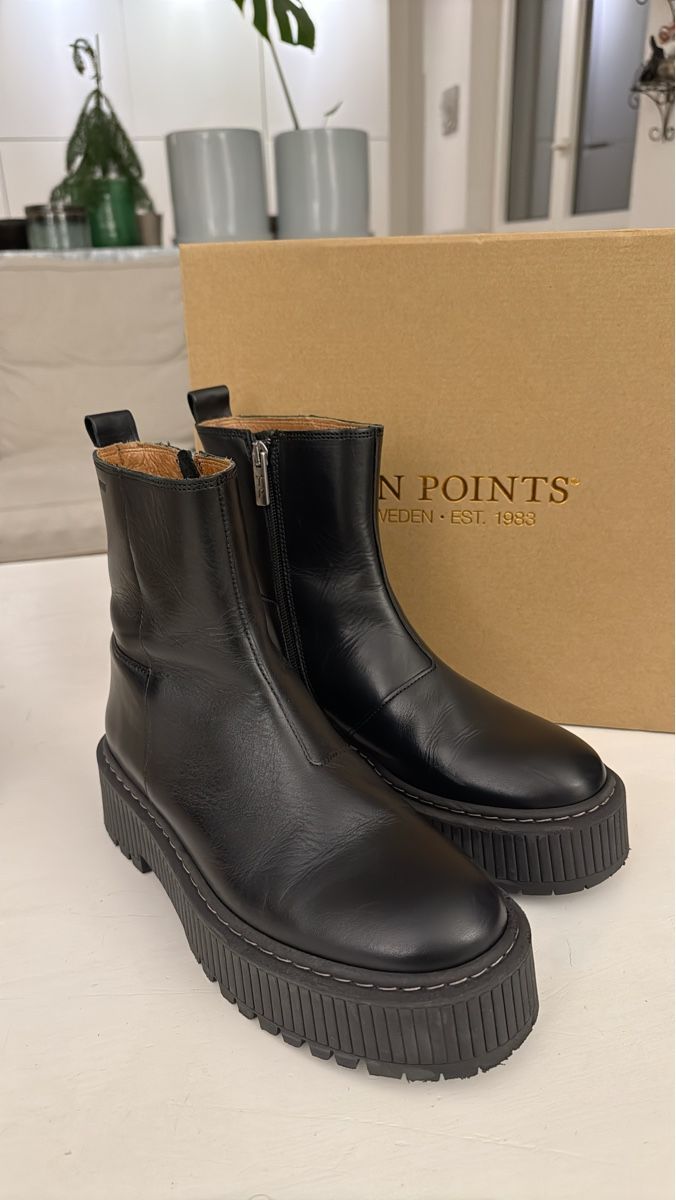 Scarpe da donna: Trendige Herbst-Boots von Ten Points, Gr. 39, Leder – Nuovo (secondo la descrizione) da Winterthur venduto da san_9m2f