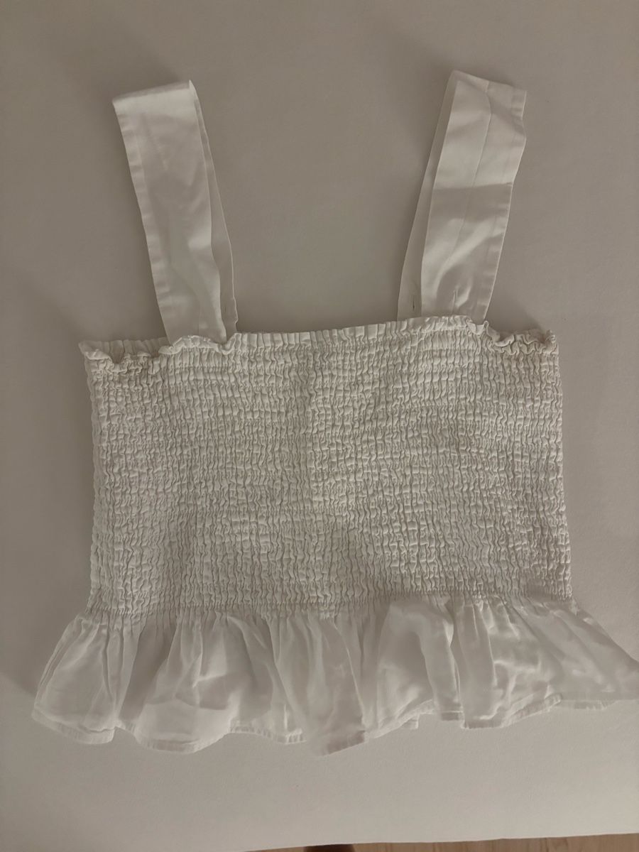 Top: Uniqlo Sommer Top – Usato da Rafz venduto da mar_j7dl