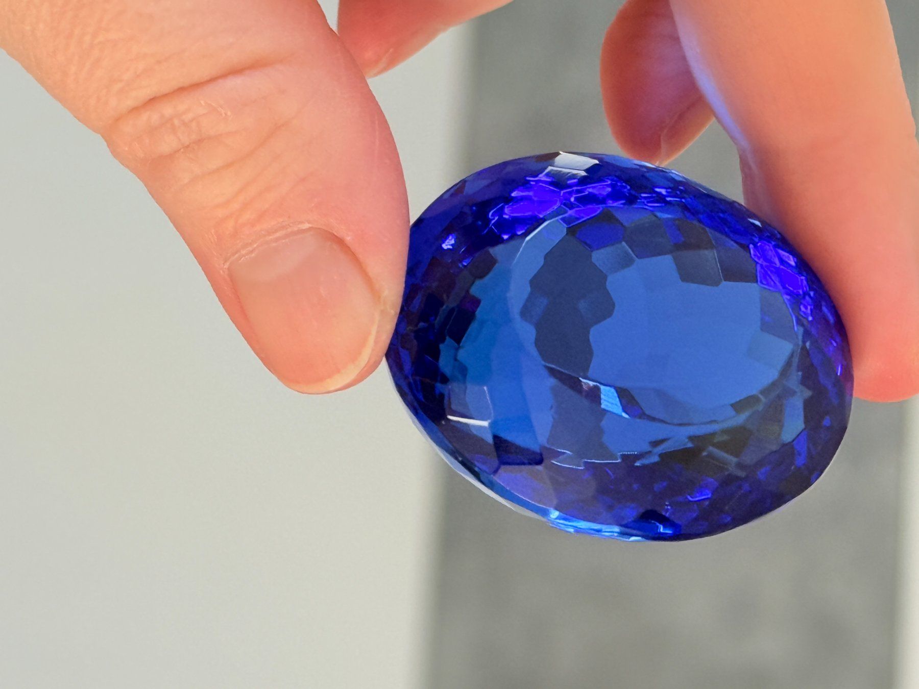 Pierres précieuses: 206.70 Ct Gemstone Certified – Neuf avec emballage d'origine à Genève par AWWA 2
