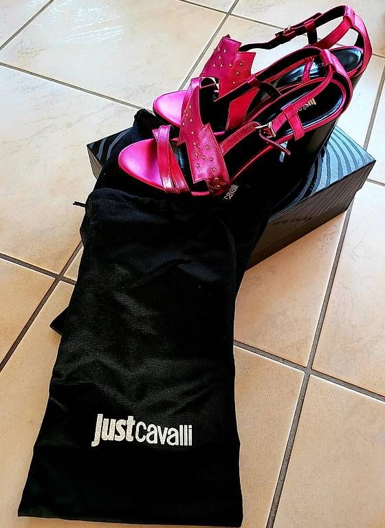 Roberto Cavalli Scarpe da donna: neue Just Cavalli Sandalen Grösse 40 – Nuovo (secondo la descrizione) da Kallnach venduto da _blub_ 1