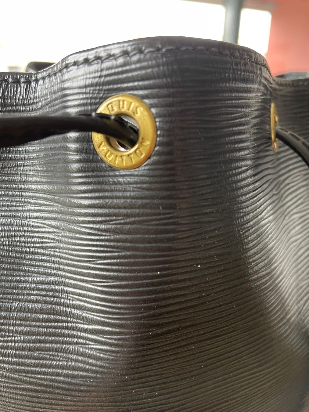 Louis Vuitton Borse da donna: Louis Vuitton Noé Epi – Usato da Wädenswil venduto da quattromic 2