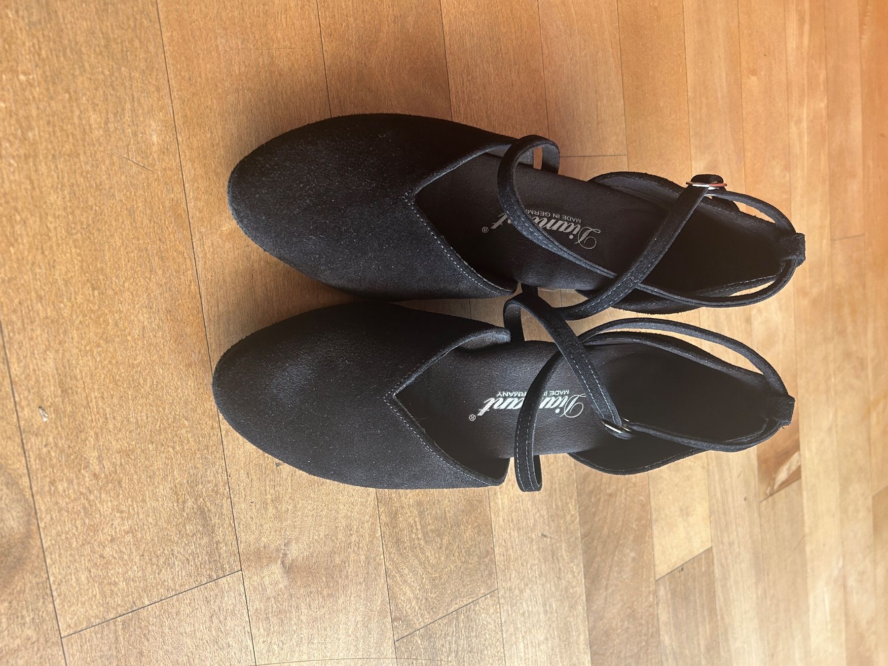 Damenschuhe: Ball- und Tanzschuhe – Gebraucht aus Thun von sams62 5