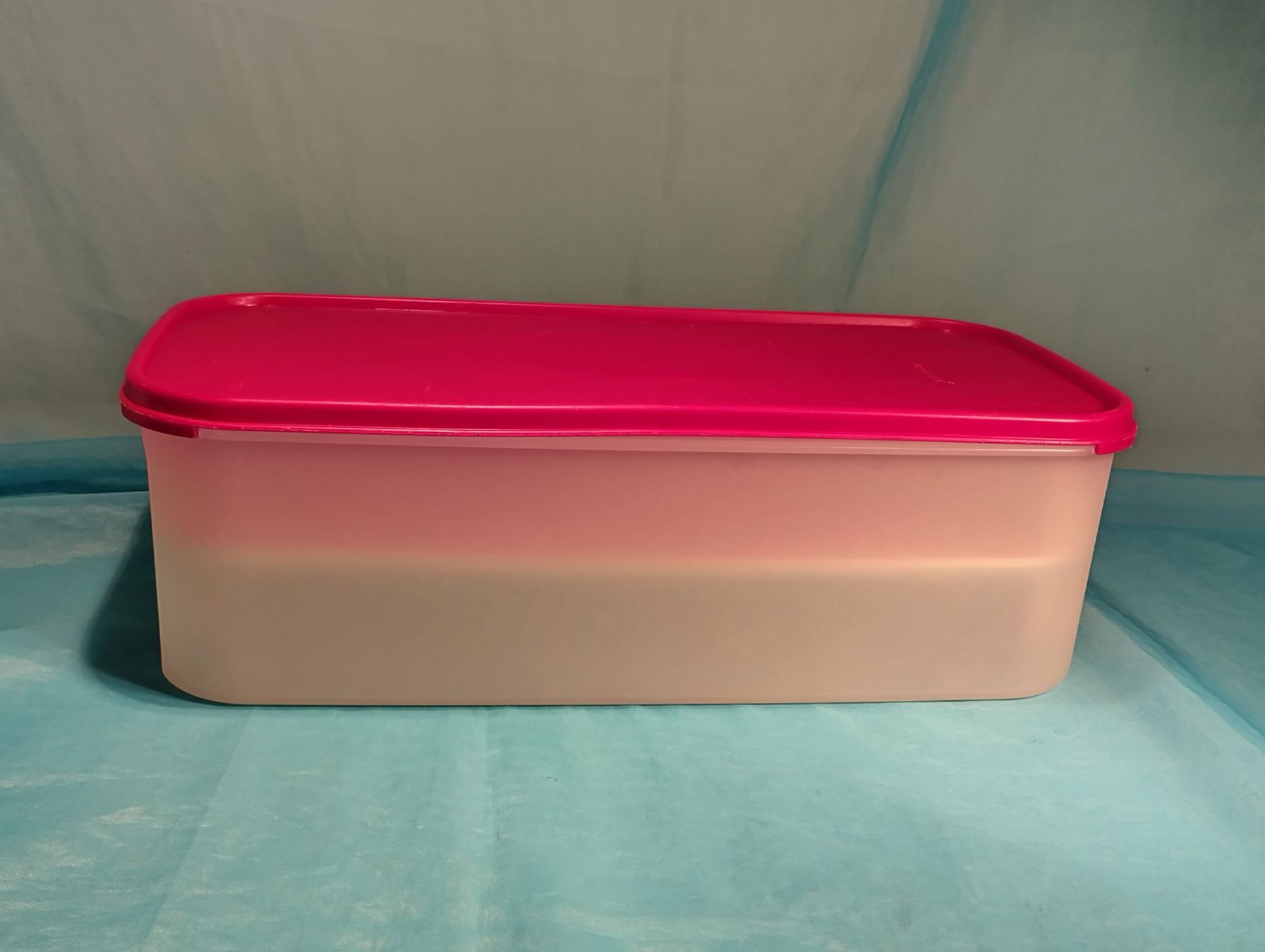 Tupperware Recipients et similaires: Tupperware Behälter mit Sieb – D'occasion à Bellach par JingleCherry