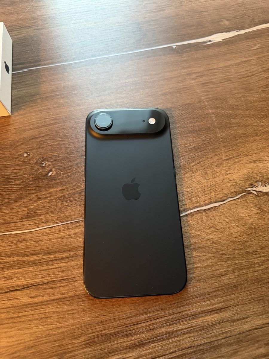 Apple Handys / Smartphones: Apple IPhone Air 256GB – Neu (gemäss Beschreibung) aus Lengnau BE von fabuu07 3