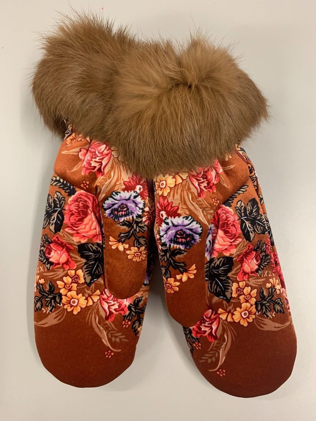 Handschuhe & Handstulpen: Fausthandschuhe russische Motiv – Neu (gemäss Beschreibung) aus Volketswil von salander90 1