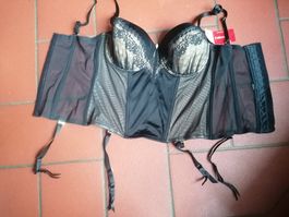 Triumph Corsage Satin-Shine inkl strupfhalter Gr. 85C neu