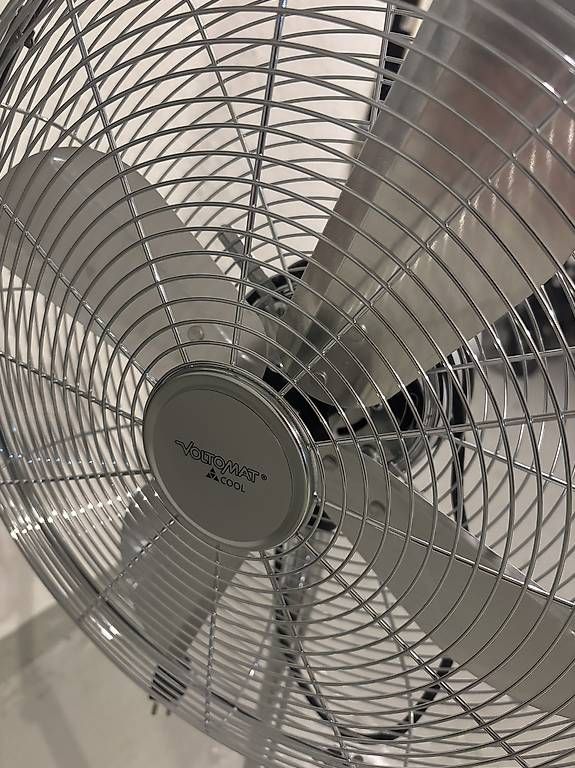Ventilatoren: Ventilator ca. 45cm – Gebraucht aus Zürich von greekfever 1