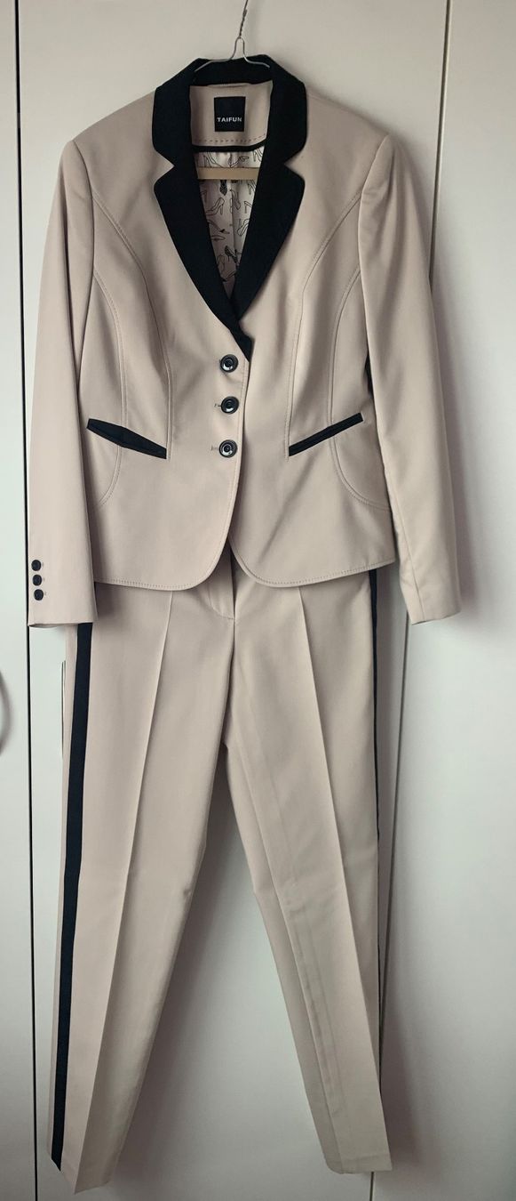 Taifun Pantaloni: Pantalon de tailleur Taifun environ taille 36 – Usato da Colombier NE venduto da Nikkon 1