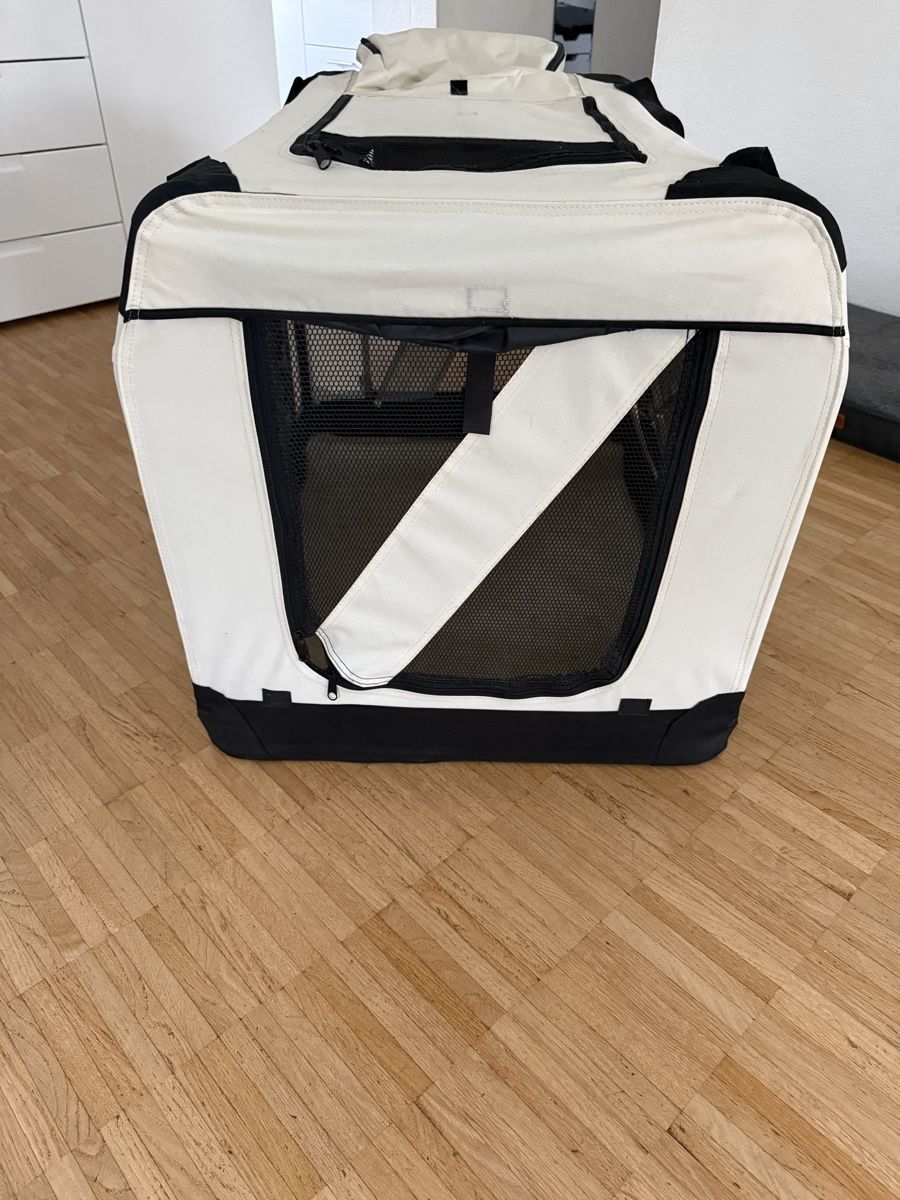 Liege- & Schlafplätze: Hundebox – Gebraucht aus Belp von barbossa02 1