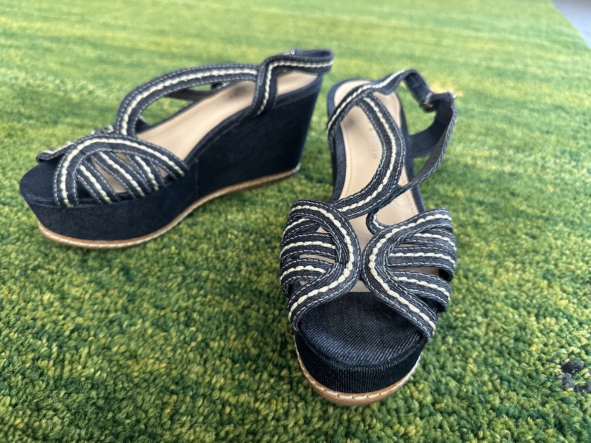 Scarpe da donna: Charles & Keith Denim Wedges | 36 | LIKE NEW – Nuovo (secondo la descrizione) da Zürich venduto da Allwelcome 1