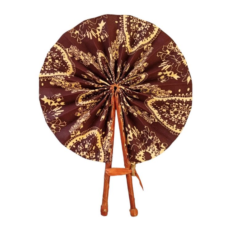 Remember Handfächer Aus Lotusholz Havanna - Elegant Faltbar Mit Baumwolltasche 22,8 X 41 Cm Für Strand, Büro & Events